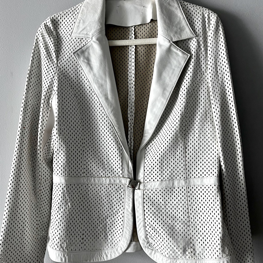 Fabulous - Calf leather blazer- Size Medium
